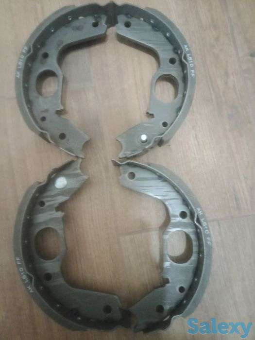 Колодки ручного тормоза на Митсубиси Монтеро, фотография 3