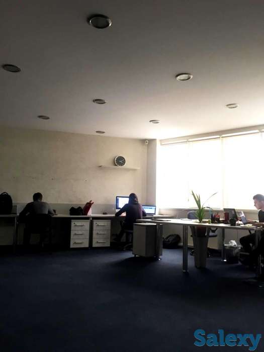 В престижном БЦ 