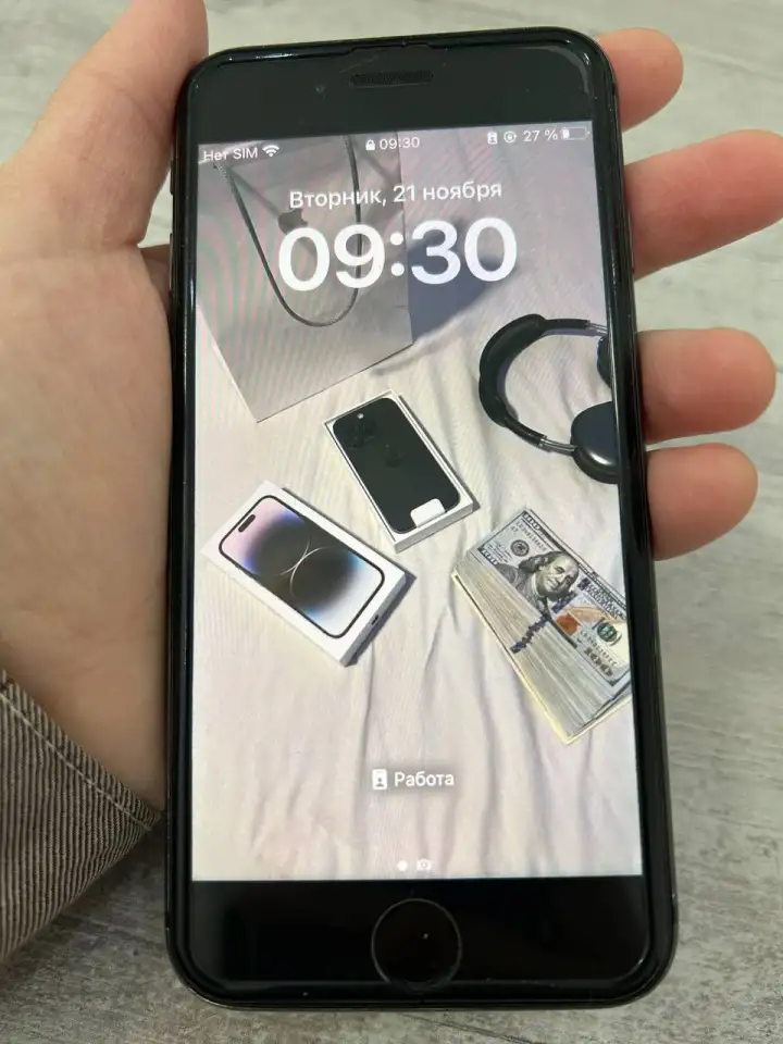 Продам Айфон 8 64Гб, фотография 1