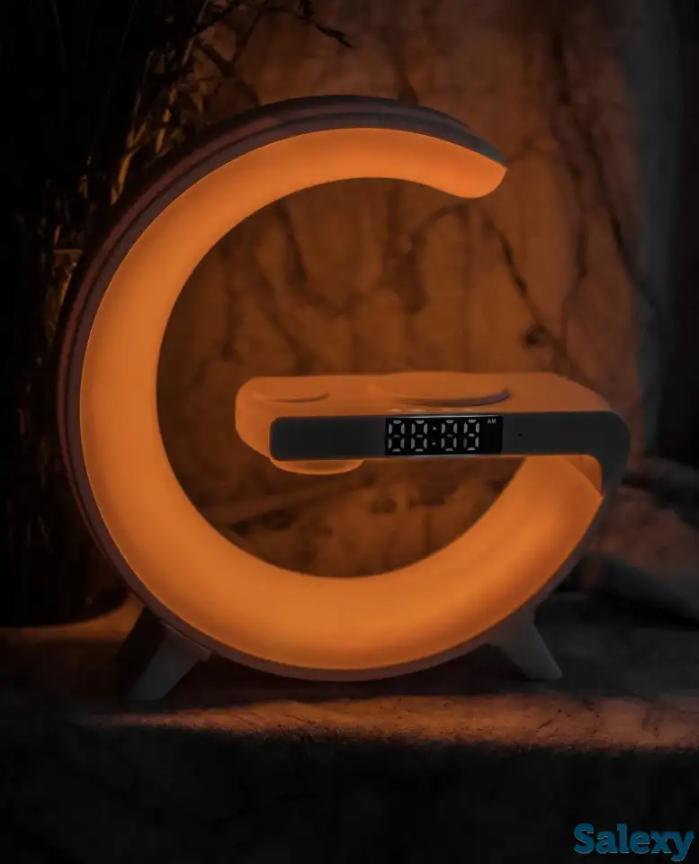 LED Светильник со встроенной беспроводной зарядкой для телефона и колонкой, фотография 6