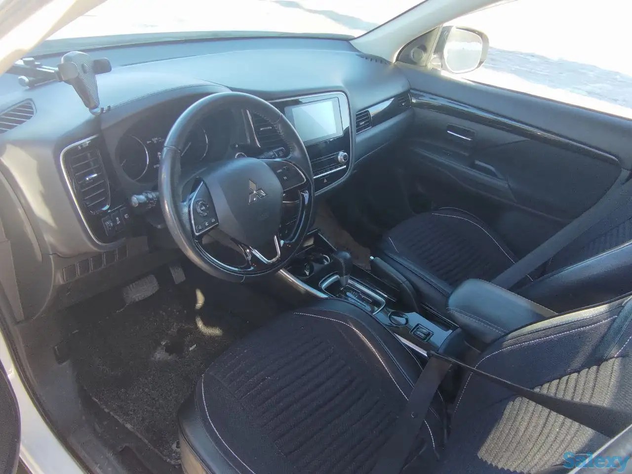 Mitsubishi Outlander 2020 г., фотография 10