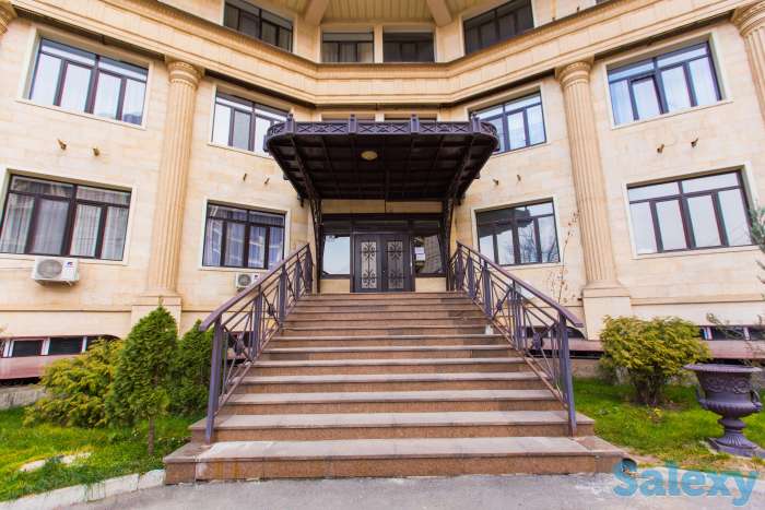 2-комнатная квартира, 70 м², 6/8 этаж, Омаровой 31, фотография 1