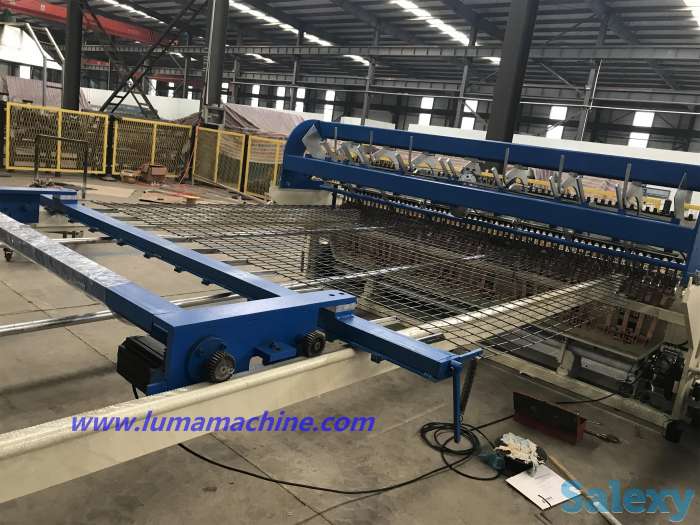 Станок для производства сварной огражденной сетки, фотография 1