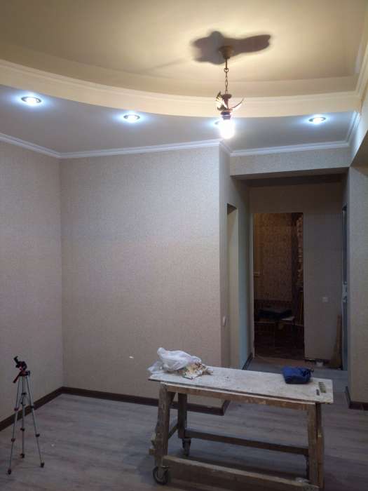 Замена электропроводки. Штукатурка. Левкас. Галтели. Покраска. Прокатка. Обои. Розетки. Ламинат. Линолеум.Плинтуса., фотография 6