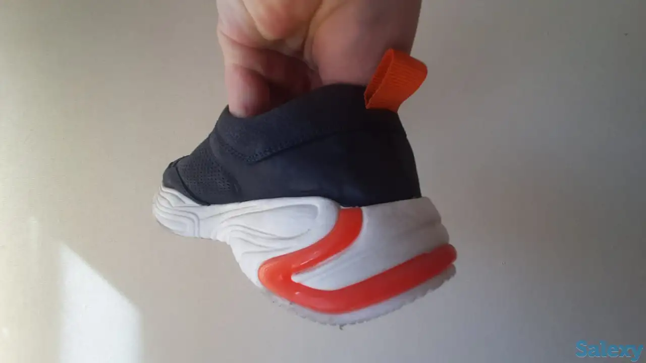 Кроссовки Bruno Renzoni, фотография 1