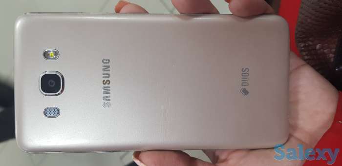 Срочно!Продам Самсунг j7!В рабочем состоянии немного разбит экран,телефон на 2 симки,камера 15 мигопикселей, фотография 1