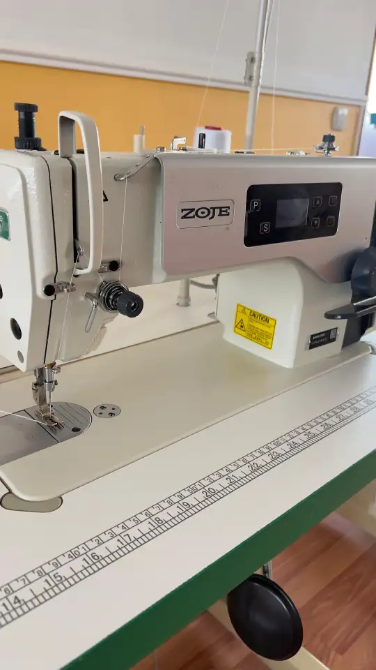 продам швейную машинку марки ZOLE, фотография 3