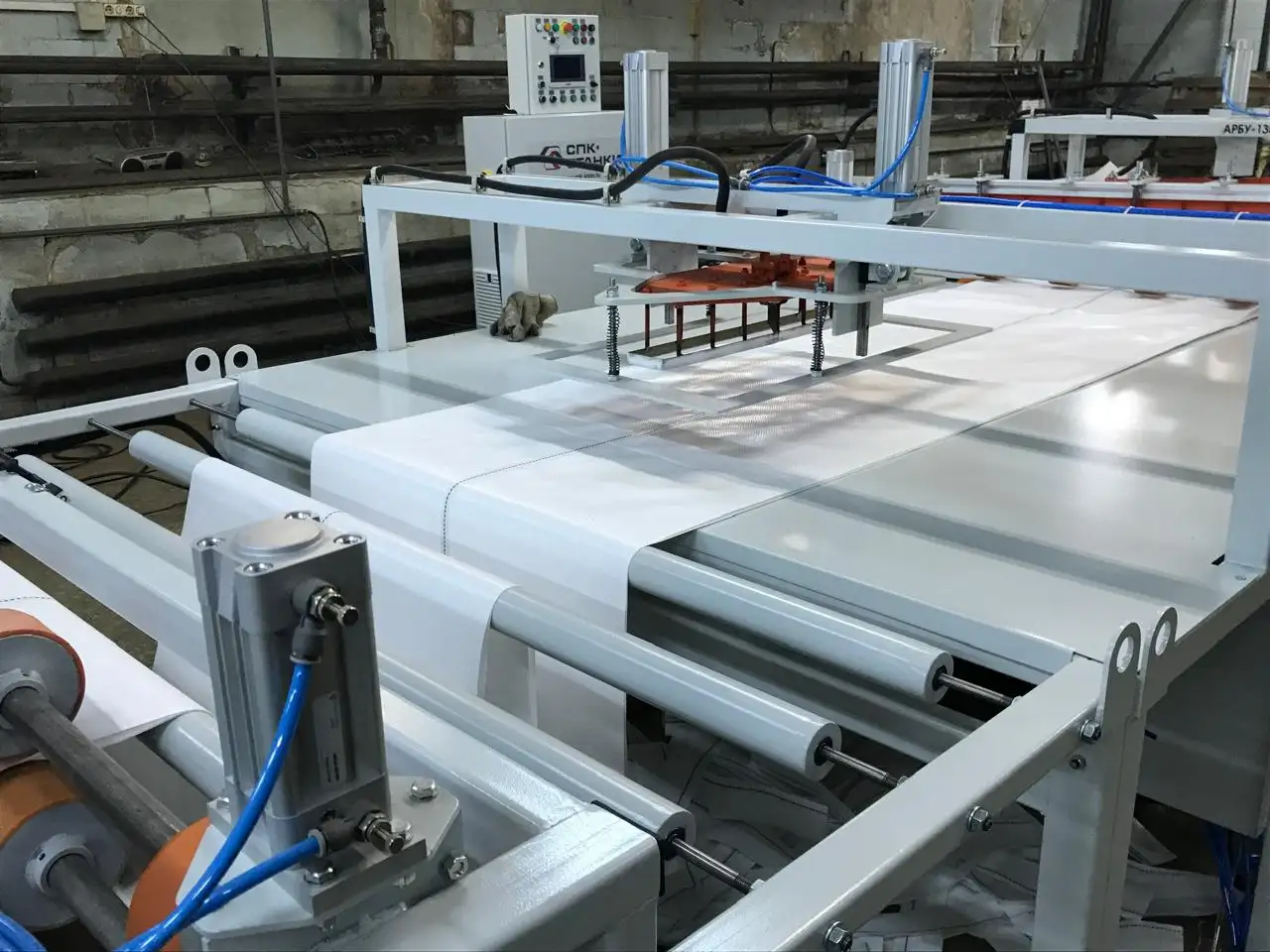 Автоматическая линия для производства биг-бегов МКР, фотография 6