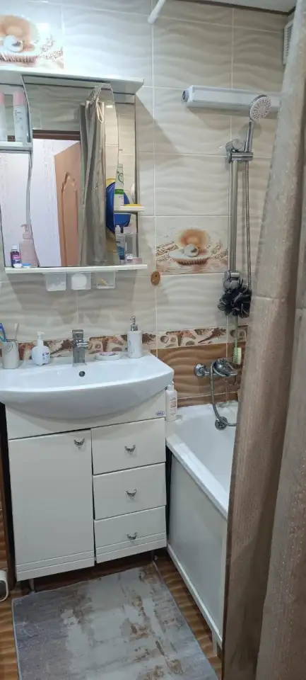 Продам 3-х комнатную квартиру в Шахтинске, Viktora Chara 5a, фотография 4