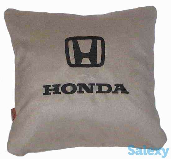 Печатание на автоподушках. Флекоспечать на подушке для автомобиля. Интересный подарок для тех кто большую часть времени, фотография 1