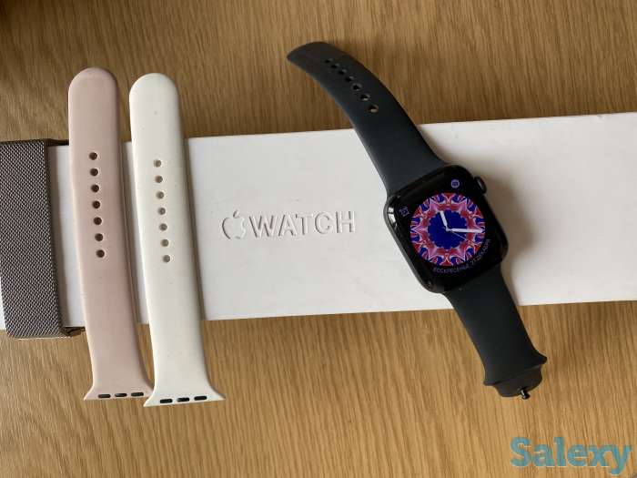 Apple Watch 5 series 44 mm, фотография 2
