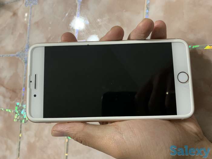 iPhone 8 Plus, фотография 1