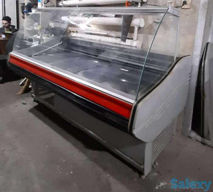 Холодильные витрины и промышленные холодильники, фотография 1