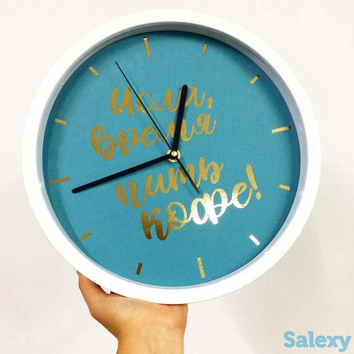 Белые часы с лого. Нанесение на белые часы логотипов компании., фотография 1