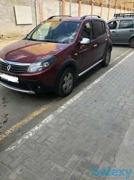 Автомабиль Сандеро Степвей, фотография 1