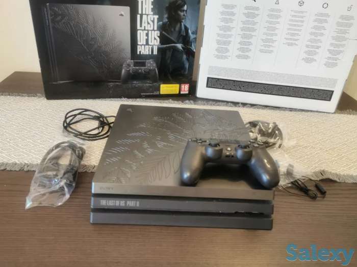 PlayStation 4 pro The Last Of Us part two полный комплект, фотография 3