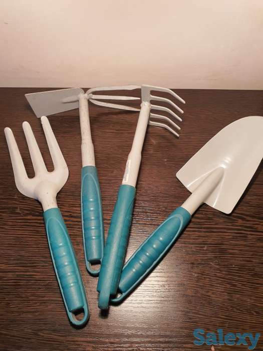 Совок посадочный RACO 