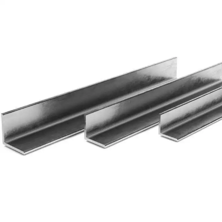 Уголок нержавеющий зеркальный; матовый; 4N..., фотография 1