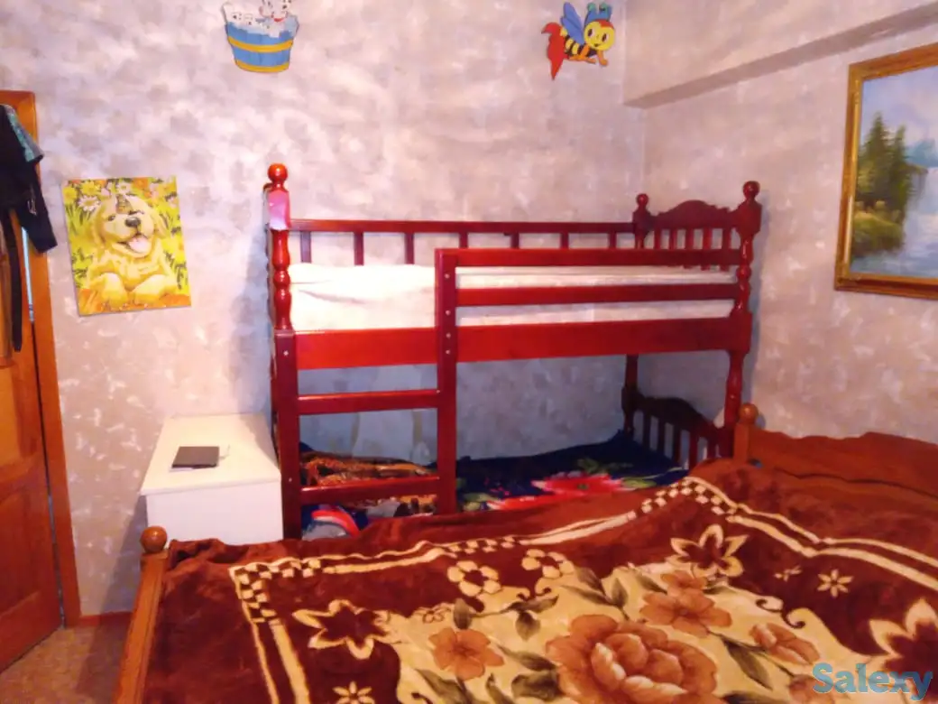 Продам двухъярусную кровать из натурального дерева, фотография 1