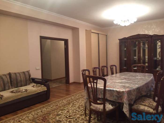 ЖК Шапагат Нуры, 3-комнатная квартира, Кенесары 42, фотография 1