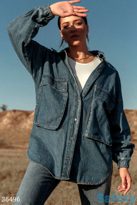 Удлиненная джинсовая куртка-рубашка, фотография 1