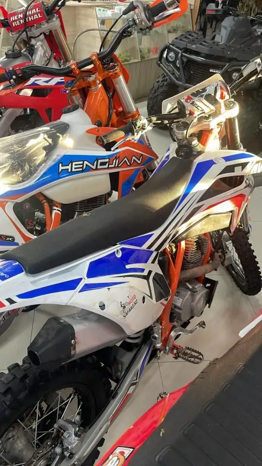 Мотоцикл, фотография 1