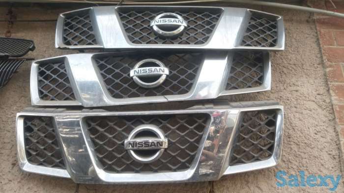 БАМПЕР ПЕРЕДНИЙ   И РЕШЕТКА РОДИАТОРА НА  Nissan Pathfinder  Rг, фотография 2