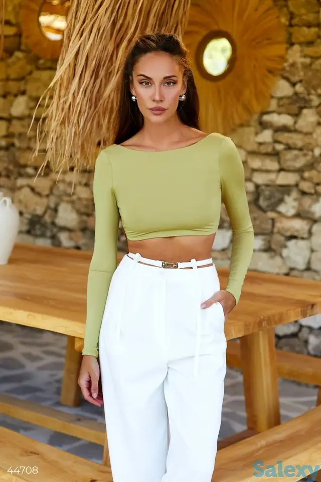 Топ с открытой спинкой, фотография 1