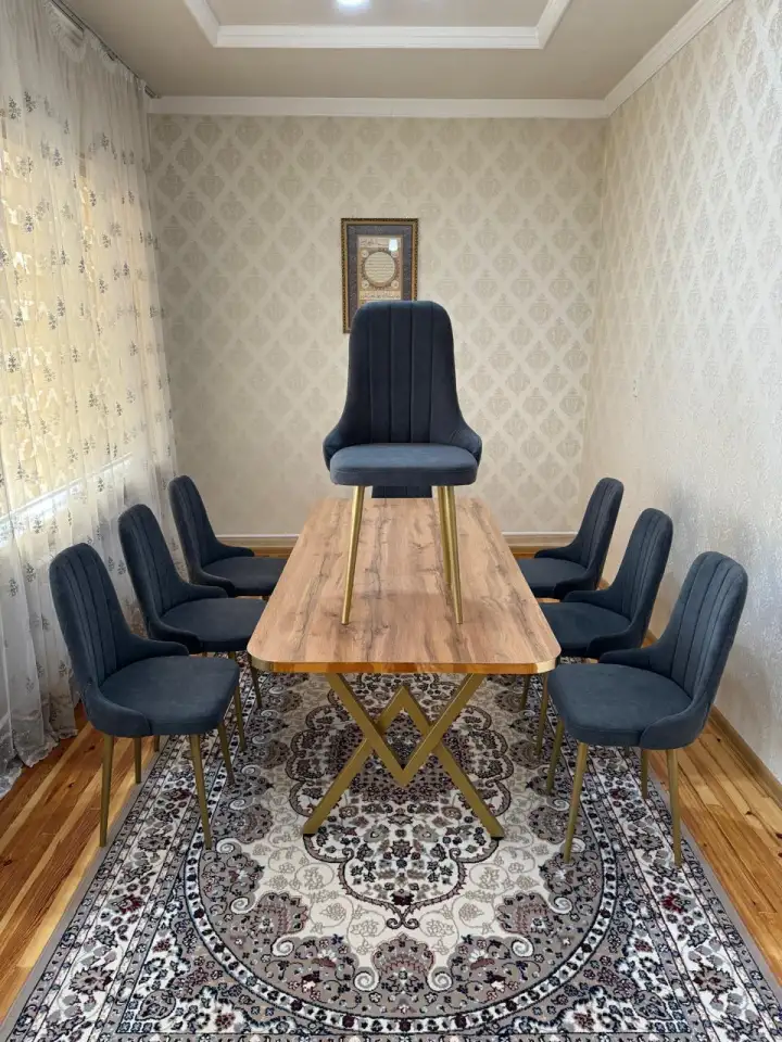 Стол и стулья, фотография 8