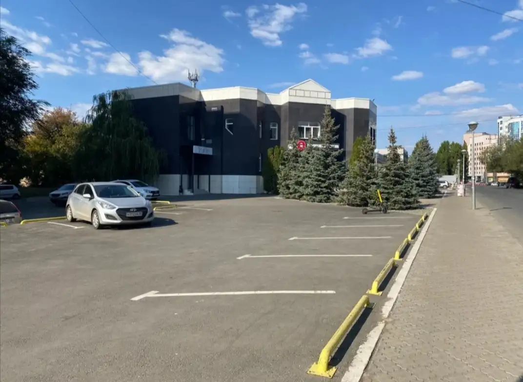 СРОЧНО в Оренбурге продается Торгово-административный центр, фотография 3