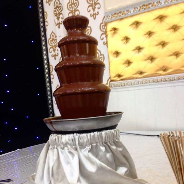 Аренда шоколадного фонтана, фотография 2