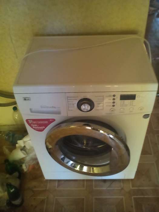 LG на 6 кг автомат, фотография 2