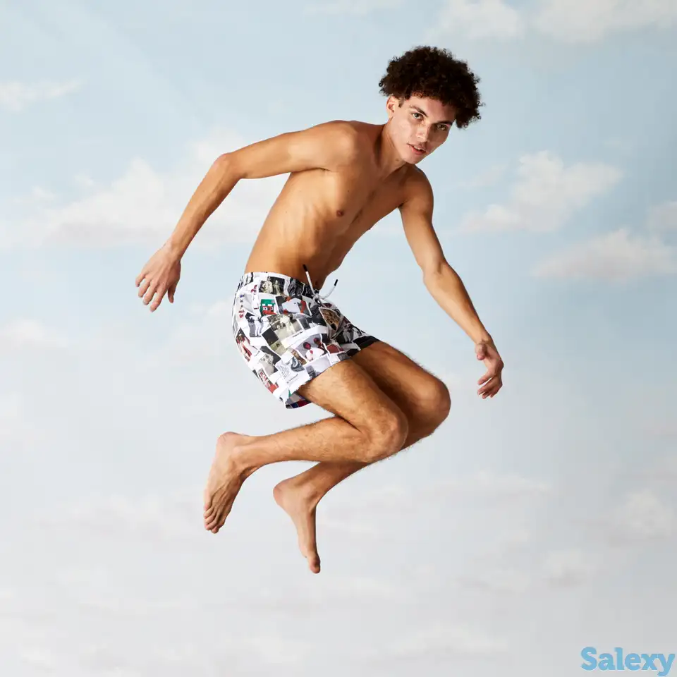 Мужские купальные шорты lacoste x polaroid, фотография 1