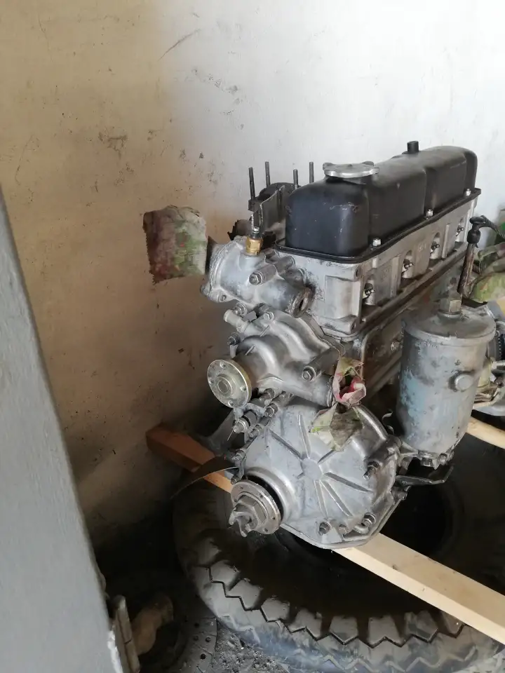 Двигатель на УАЗ Волгу  ЗМЗ - 402, фотография 2