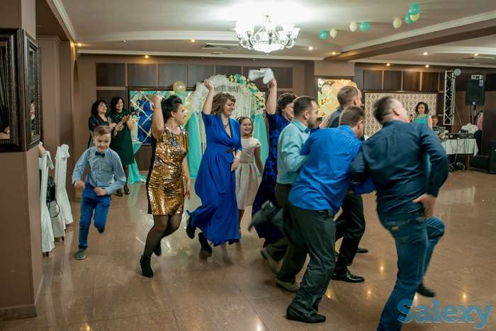 Ведущая Елена Лесина. Свадьбы, юбилеи, корпоративы., фотография 4