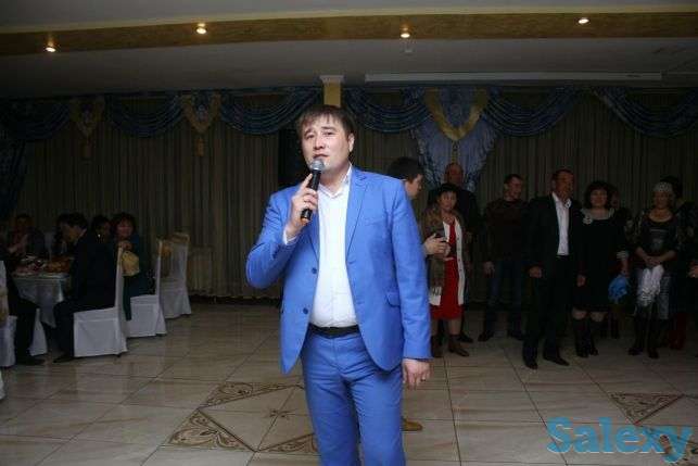 Двух язычный ведущий, шоумен, фотография 3