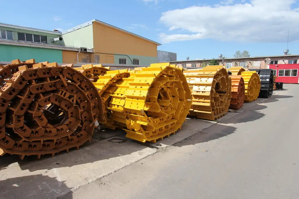 Гусеницы в сборе с башмаками траками для экскаватора., фотография 5