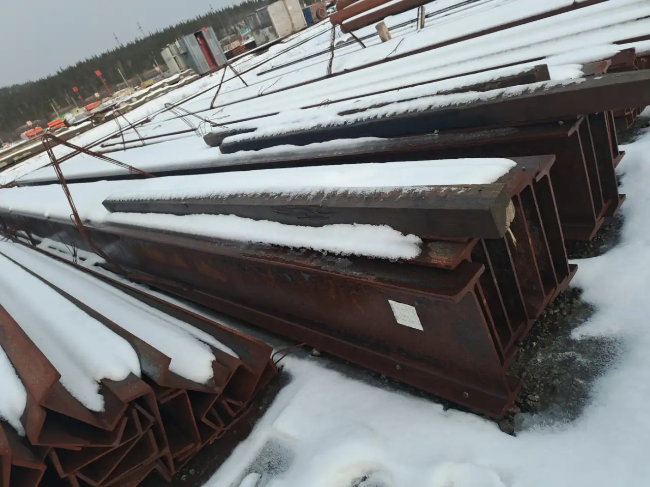 Предлагаем новый двутавр 45М 12 метров 17700 кг Цена 111 рубкг с НДС, фотография 1