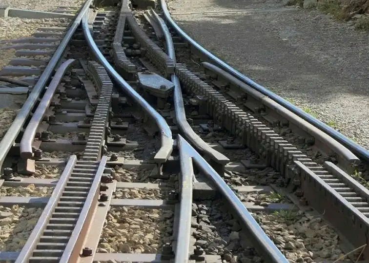 Стрелочный перевод, Вид: новый; бу, Марка: Р65; Р33; Р50..., Направление: правый; левый, фотография 1