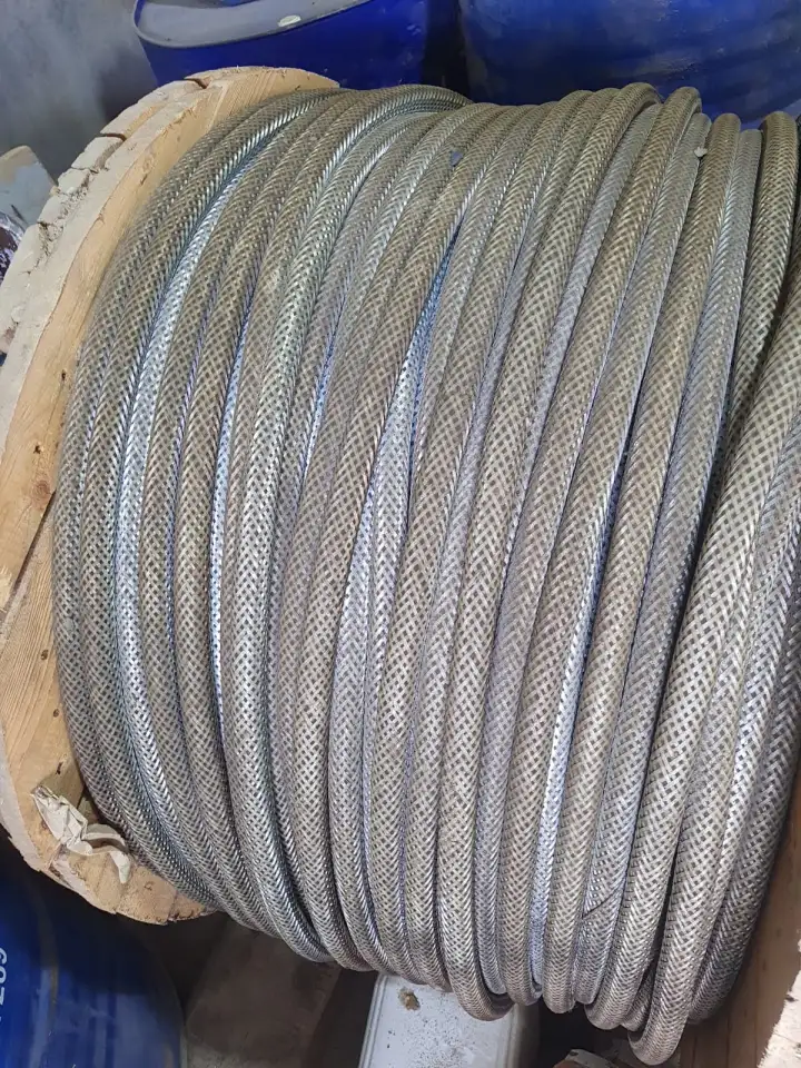 Кабель МЕДНЫЙ сечение 4х10, фотография 2