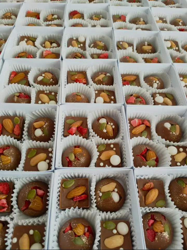 Шоколад ручной работы с начинками, фотография 6