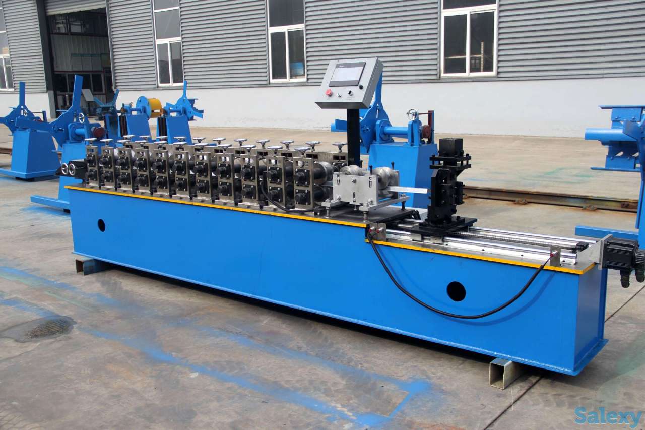 Станок для производства шляпного профиля, фотография 1