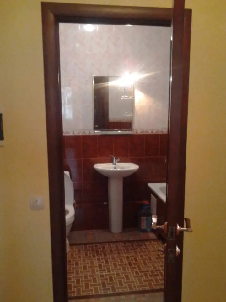 аренда 2х комнатной квартиры, ул.Радостовца 158, фотография 3