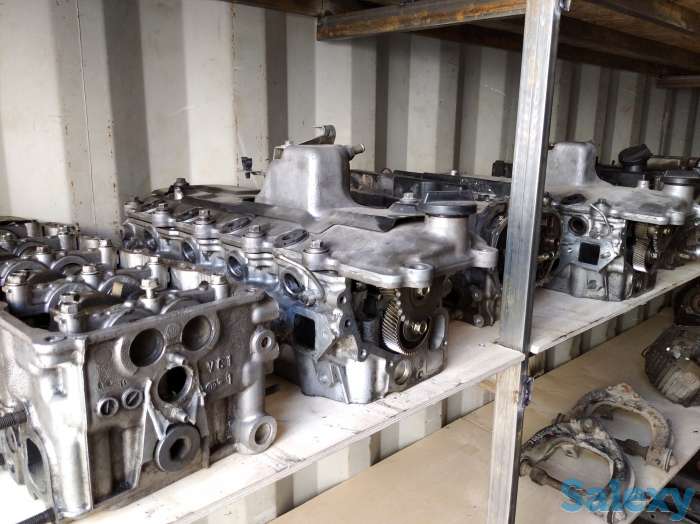 Nissan Patfinder R51 - головка блока циллиндров, фотография 1