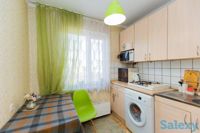 3-комнатная квартира, 63.6 м², 5/5 этаж, мкр Казахфильм 17 — Исиналиева, фотография 1