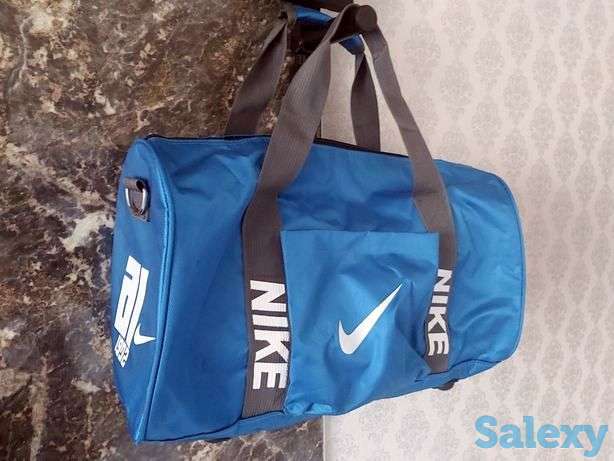 Спортивная сумка Nike, фотография 1