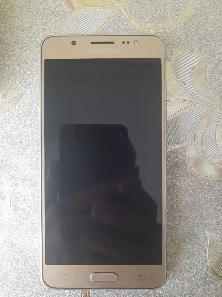 Продам SAMSUNG J5 в отличном состоянии, фотография 1