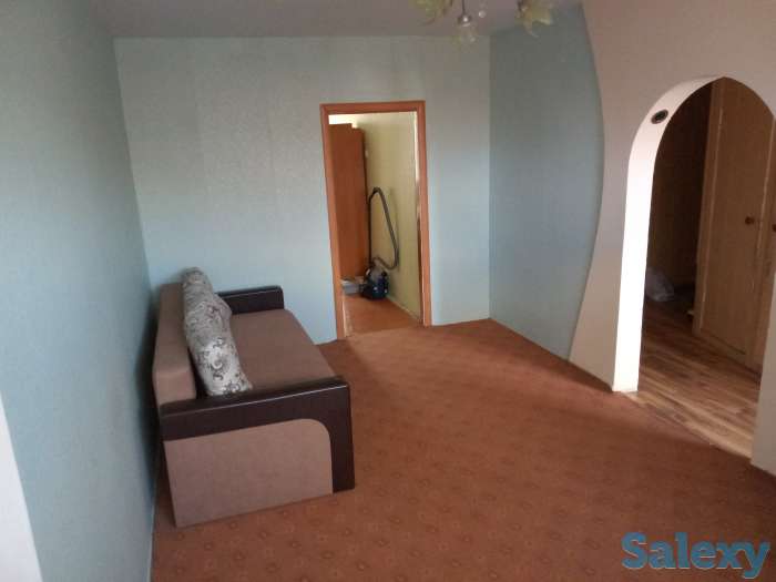 продается 2 комнатная квартира в центре города, 6 микрорайон, 14 дом, фотография 7