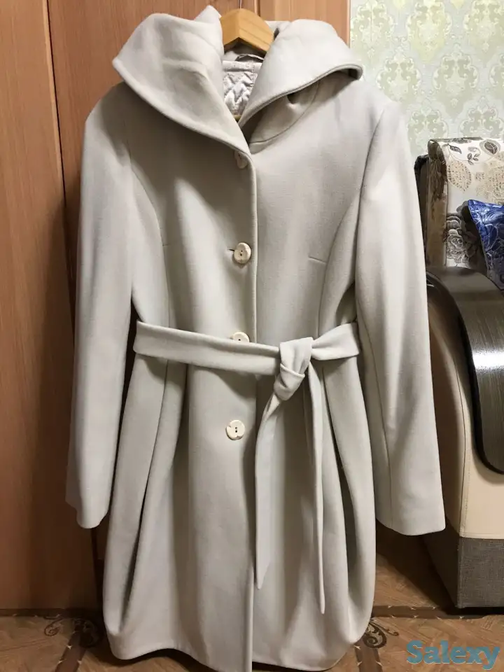 Продам женское пальто, фотография 1