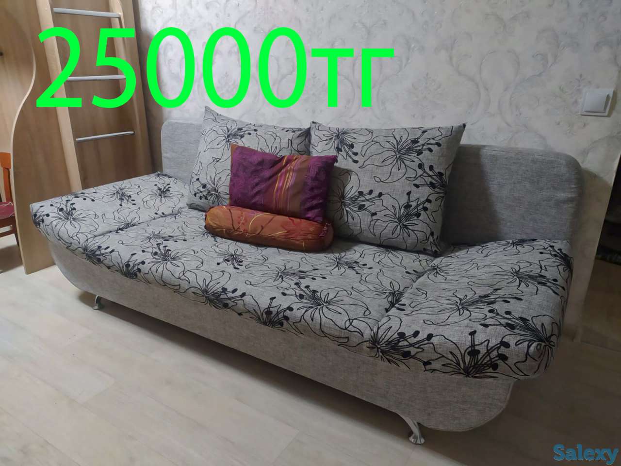 Продается диван , горка , стол, телевизор ,манеж с маятниковым механизмом, фотография 1